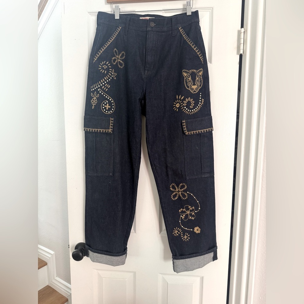 Johnny Was Indigo Denim Pants with gold embellishments Sz 29 Unique Rare